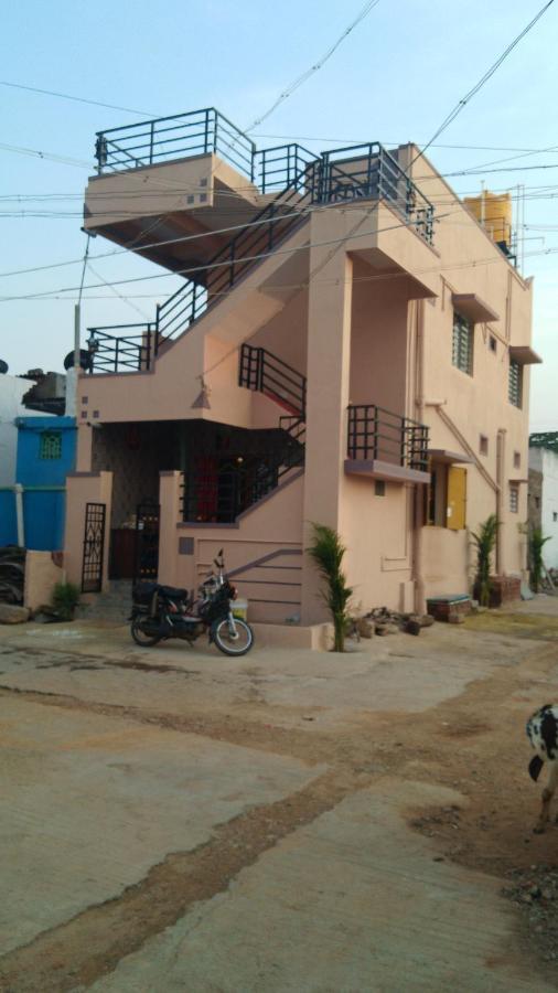 Druva Homestay Hampi Eksteriør bilde